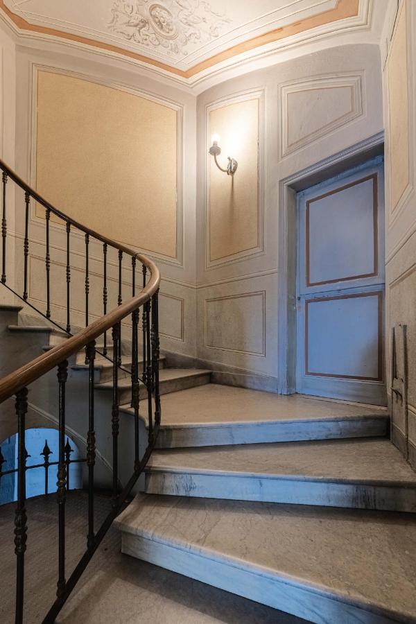 Vasca Idromassaggio, Appartamento Incantevole San Remo Buitenkant foto